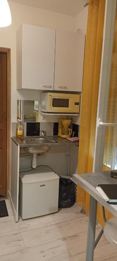 Studio City 2 De La Contrescarpe D'Amiens Kültér fotó